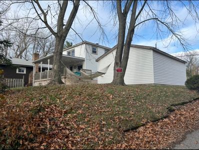 7704 Maple Ave, Gary, IN, 46403