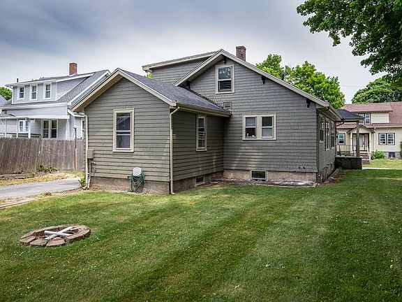 5th image of 31 Gardner Ave