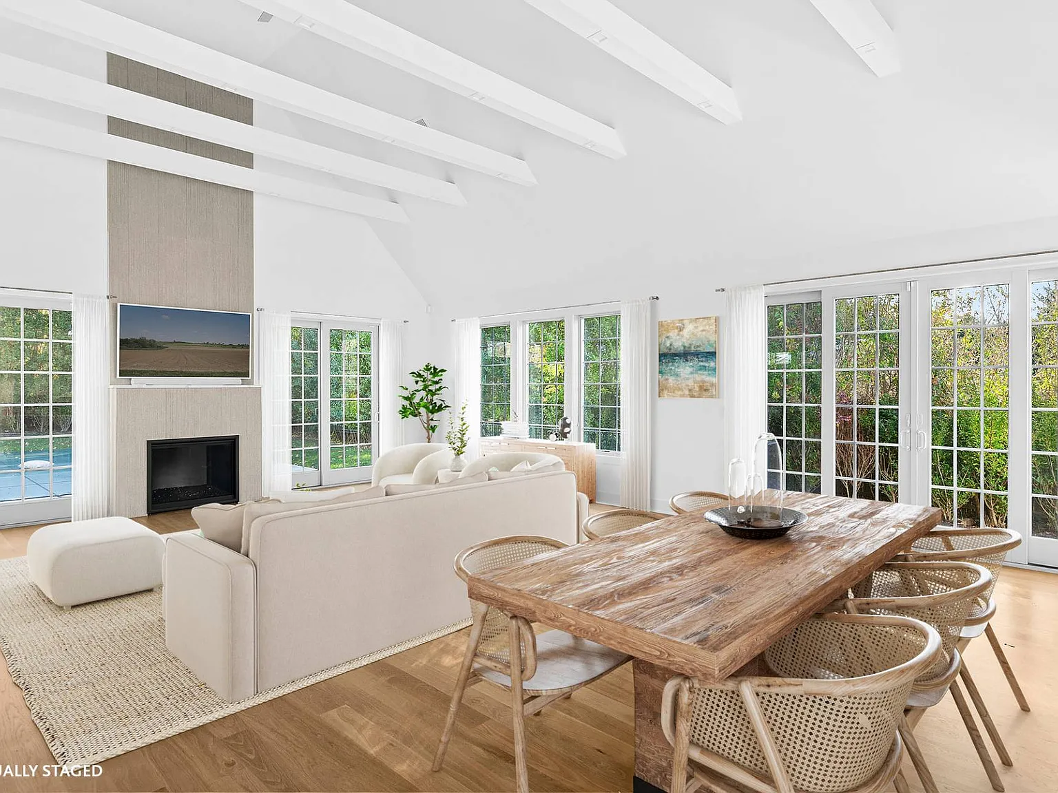Brand New & Chic Southampton Village Rental — Photo 4