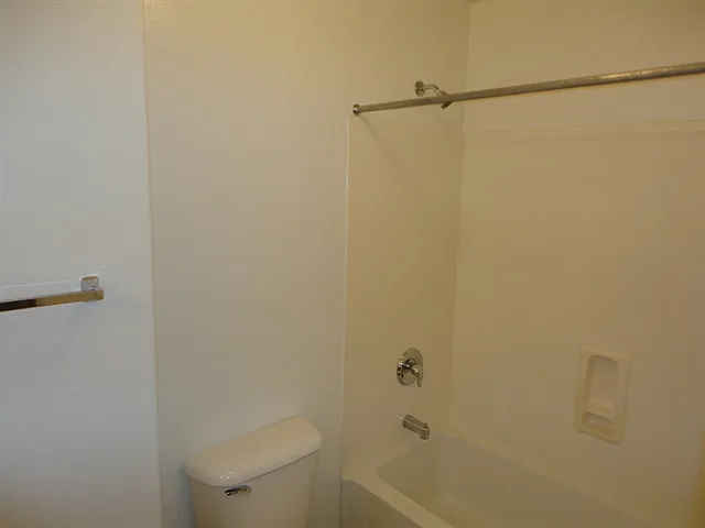 386 E Daniella Dr — Photo 15