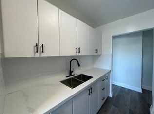 337 E 42nd St #45, Hamilton, ON L8T3A6