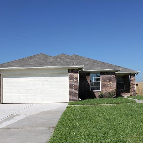 2nd image of 2250 Anianiku St