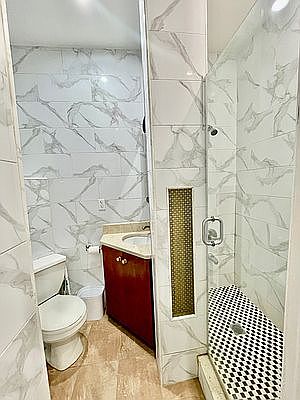 5th image of 203 E 94th St APT 1B