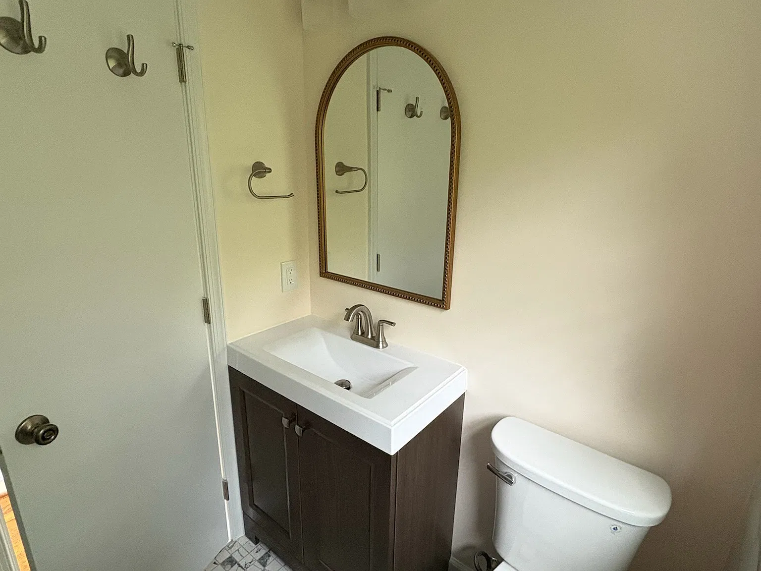 3 bed, 1449 sqft, $3,425 — Photo 3