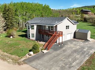 29950 Rock Point Trl, Oak Creek, CO 80467