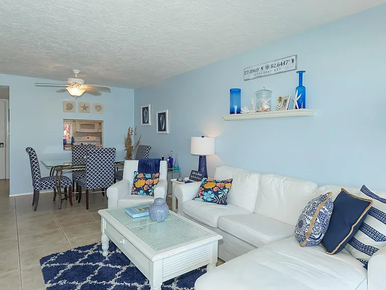 4320 Falmouth Dr #105 — Photo 10
