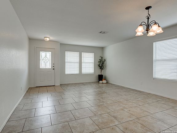 2nd image of 13131 ASBURY VIS