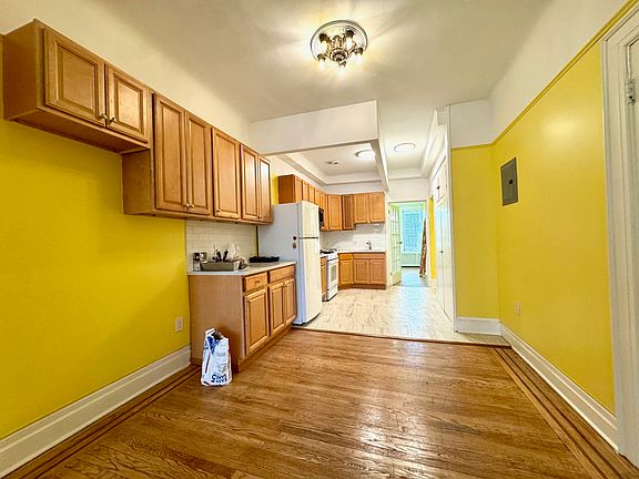 4th image of 1956 Coney Island Ave #3A