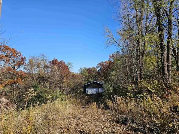 65930 De Soto St, De Soto, WI 54624