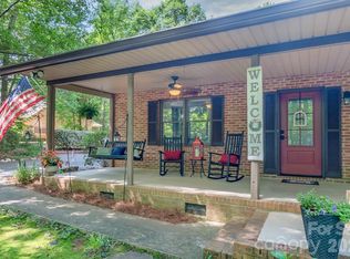 6806 Davis Rd, Waxhaw, NC 28173