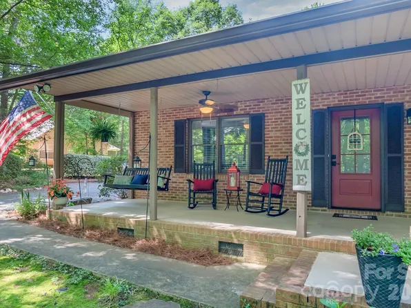 6806 Davis Rd, Waxhaw, NC 28173