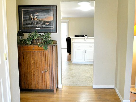 4th image of 2008 E Vista Cir