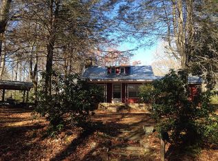 1038 Low Gap Rd, Lakemont, GA 30552