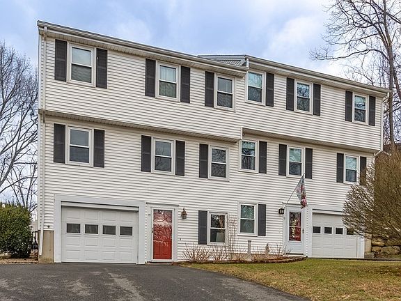 2nd image of 15 Twin Brooks Cir Unit 15