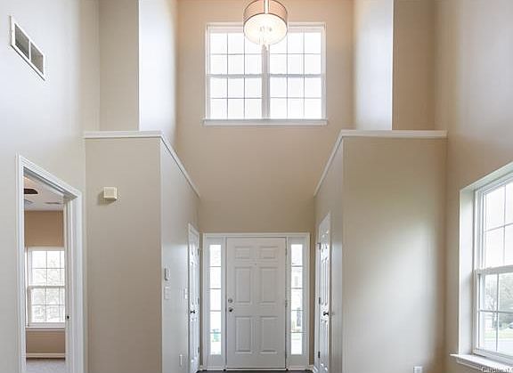 3rd image of 2274 Winthrop Chase Dr #29