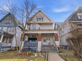 3903 W Walnut St, Milwaukee, WI 53208