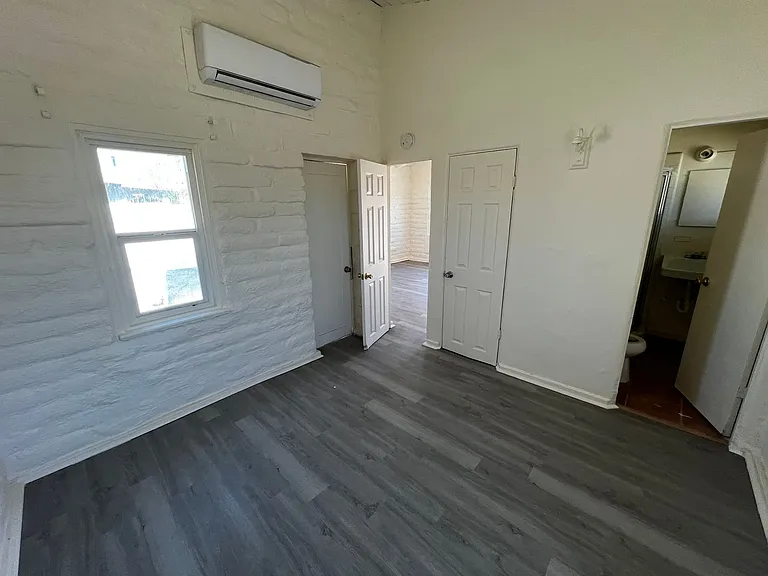 72061-72067 Joshua Dr — Photo 8