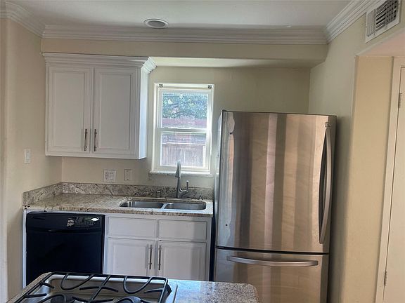 2nd image of 5734 Harvest Hill Rd