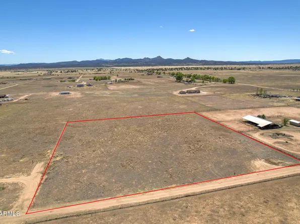 3837 W Spirit Horse Lane #27, Paulden, AZ 86334