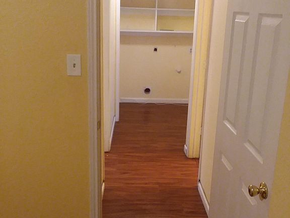 5th image of 2215 Cromwell Dr