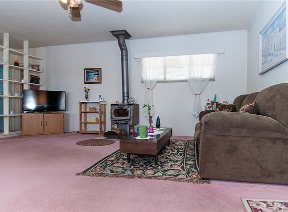 5th image of 5515 Smoketree Ave