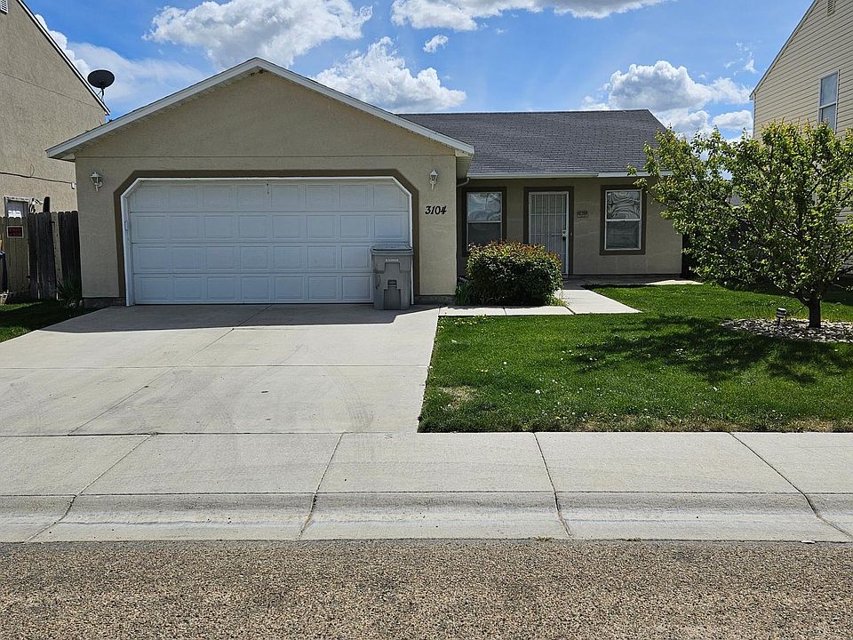 1st image of 3104 Arcadian Dr