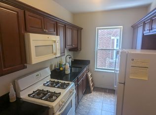 57 Hotchkiss Ln #2B, New Haven, CT 06511