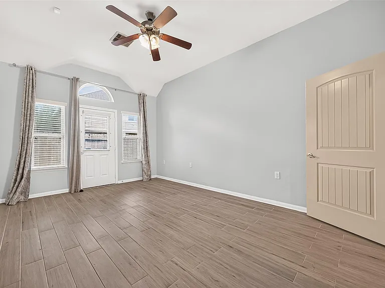 24302 Bella Florence Dr — Photo 25