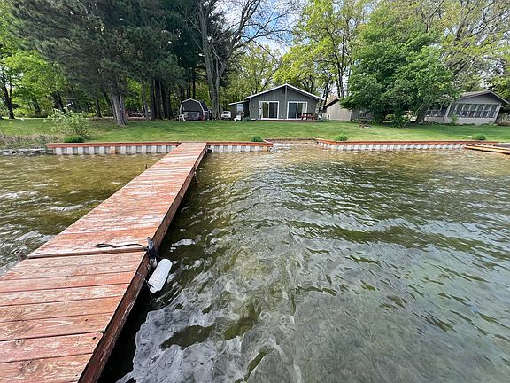 4th image of 8190 Shenandoah Ln