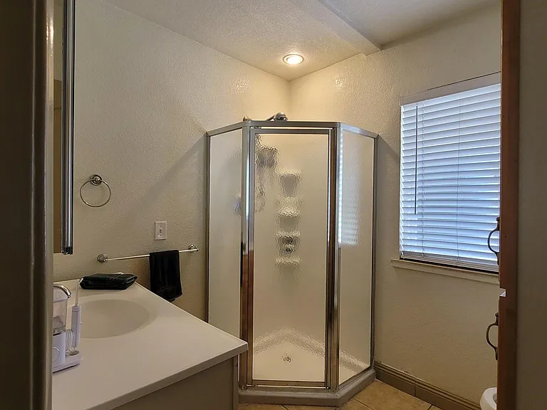 555 Matagual Dr — Photo 6