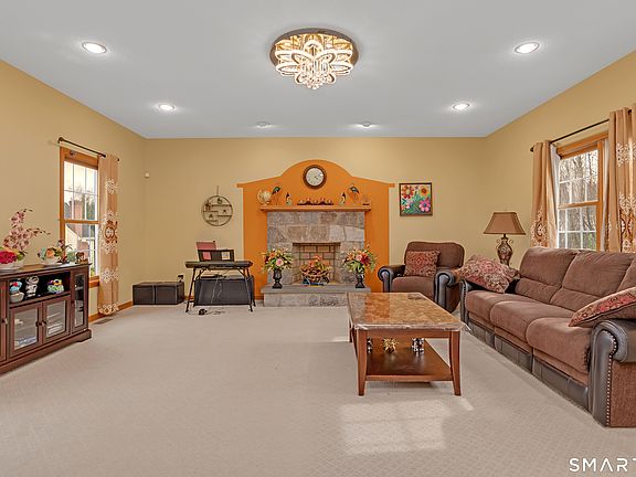 5th image of 20 Elmore Way