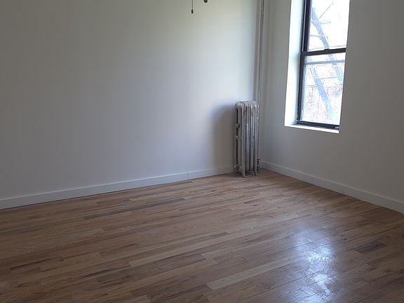 4th image of 30-86 33rd St #2B