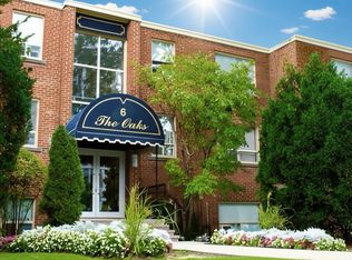 2 Oakburn Cres #2OB-11, Toronto, ON M2N 2T4