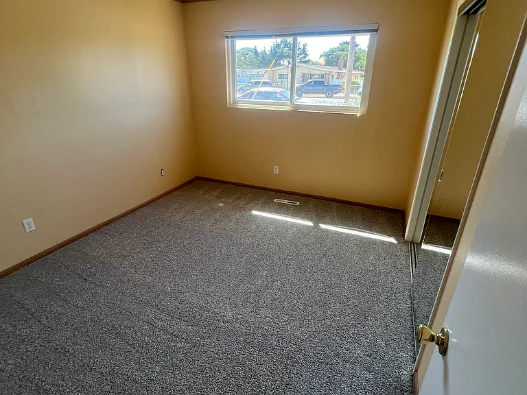3151 Crescent Ave — Photo 11