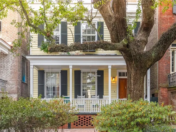 205 W Jones St, Savannah, GA 31401
