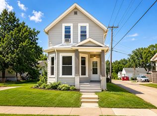 511 16th St NE, Cedar Rapids, IA 52402