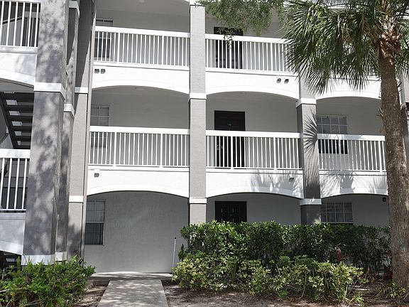 2nd image of 13838 Fairway Island Dr APT 1424