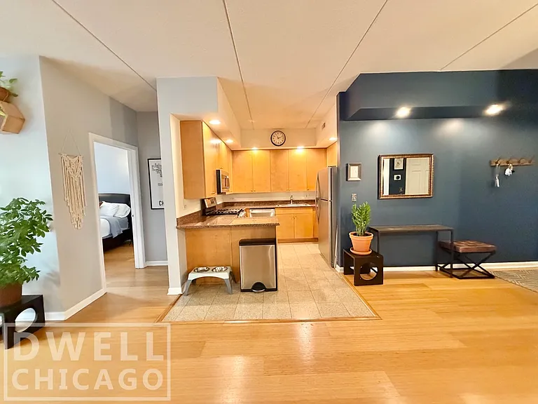 4625 W Lawrence Ave #401 — Photo 14