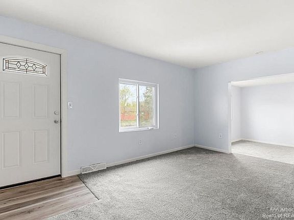 2nd image of 393 Elder St