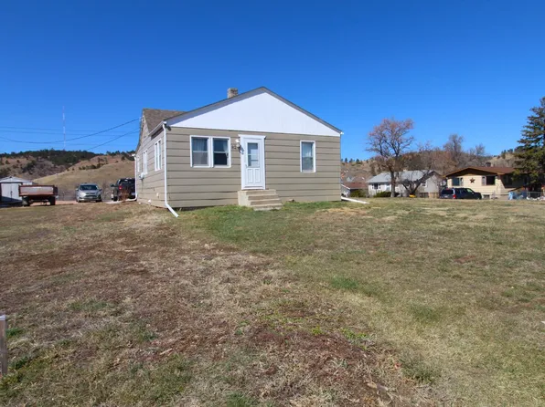829 Taylor Ave, Rapid City, SD 57701