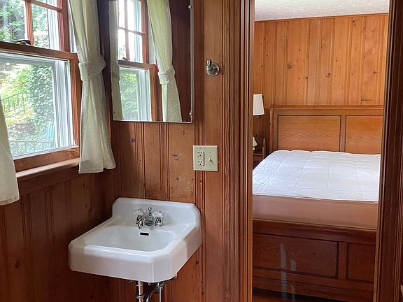 3rd image of 23 Epworth Way