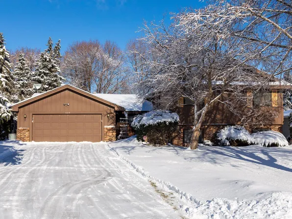 649 Randy Ave, Shoreview, MN 55126