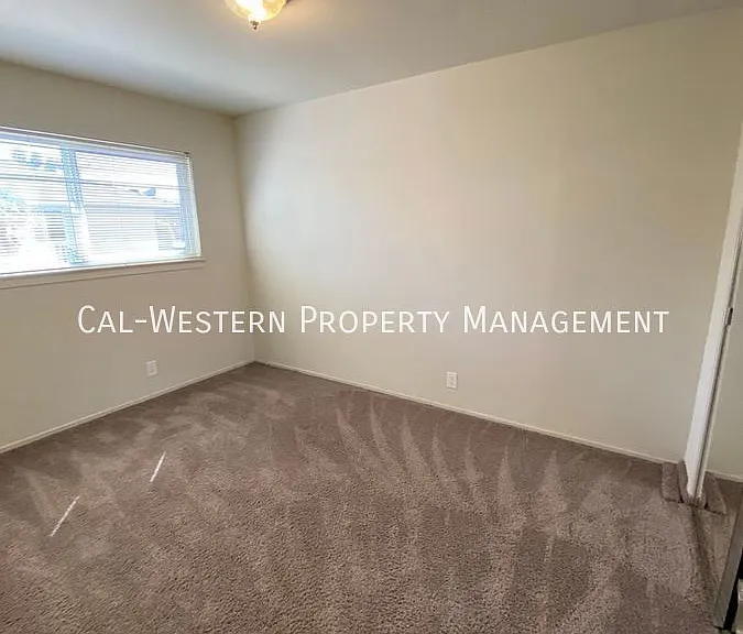 3210 Myles Ct #3 — Photo 10