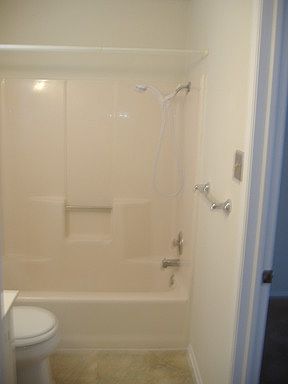 5th image of 521 Allencrest Dr