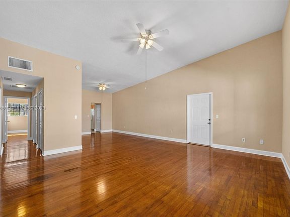 5th image of 9725 Bay Harbor Ter APT 24