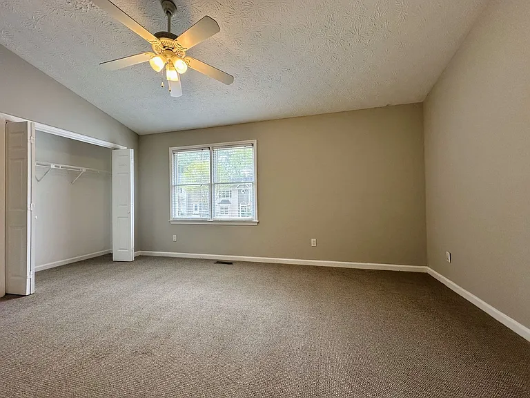 1016 Kennesborough Rd NW — Photo 28