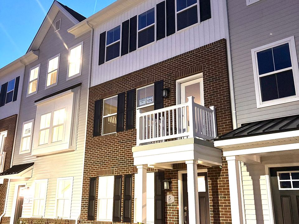 Front
~not fully completed yet
~picture taken on 12/01/2025
~will keep updating pictures