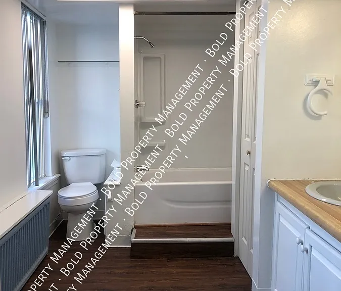 1622 Cotton St — Photo 8
