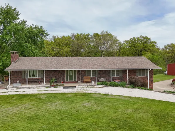 3179 County Road 2320, Moberly, MO 65270