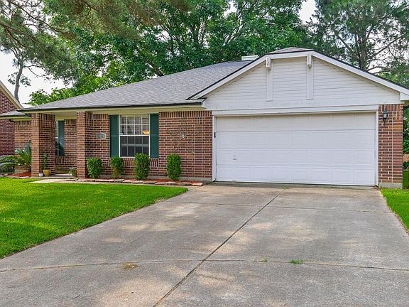 2nd image of 10924 Graywood Ct
